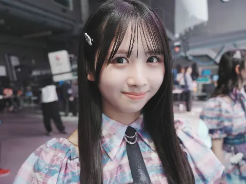 松田 好花｜#日向坂46_Loveyourself　発売！！（2025-05-21）｜7枚目