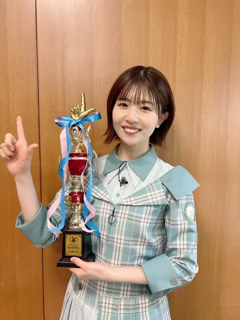 松田 好花｜大切な宝物です🐰（2022-05-04）｜2枚目
