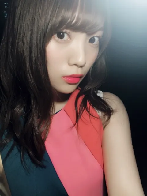 宮田 愛萌｜いつもゆらゆらスカートまわすの（2018-07-12）｜2枚目