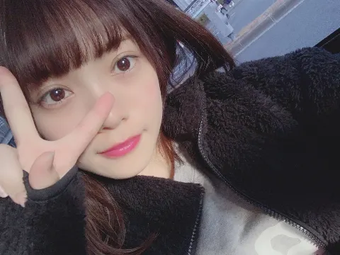 宮田 愛萌｜松田好花曰く。(本編に松田好花は出てきません)（2019-03-04）｜2枚目