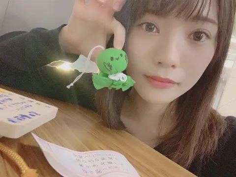 宮田 愛萌｜はじける音にそのくちもとはすこし緩んで（2019-10-06）｜4枚目