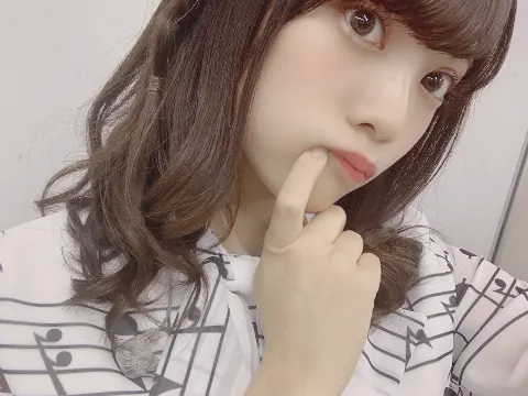 宮田 愛萌｜はじける音にそのくちもとはすこし緩んで（2019-10-06）｜5枚目