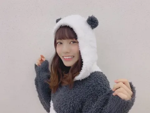 宮田 愛萌｜熊と錯覚するほどに蜂蜜に塗れるわたしは（2019-11-12）｜2枚目