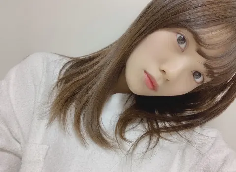 宮田 愛萌｜2017年で時がとまった部屋のなかにこもる2020年の私（2020-05-05）