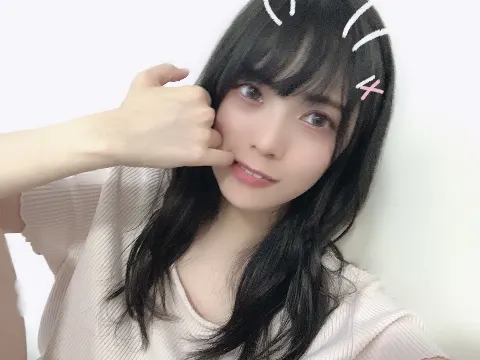 宮田 愛萌｜膝と紫陽花（2020-06-29）｜4枚目