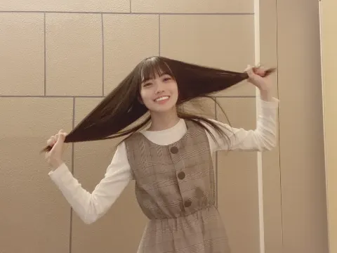 宮田 愛萌｜しれっと。（2021-04-16）｜2枚目