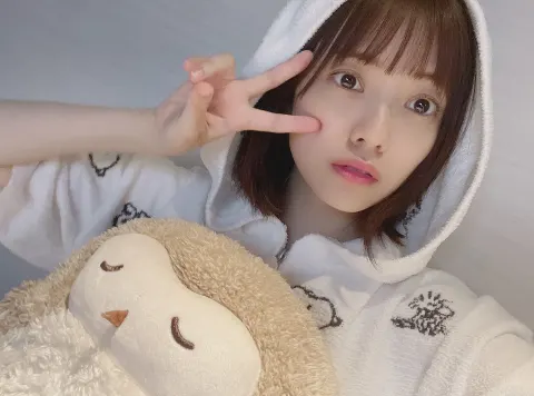 宮田 愛萌｜アポロンと乾杯（2021-06-14）｜2枚目