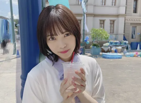 宮田 愛萌｜涼風と首筋の一瞬（2021-09-22）｜2枚目