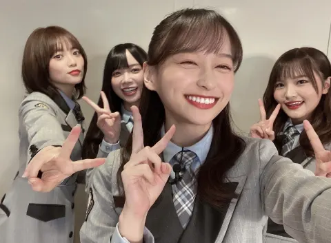 宮田 愛萌｜もこもこと、もしゃもしゃと、どっちかなと考えるのです（2021-10-23）｜6枚目