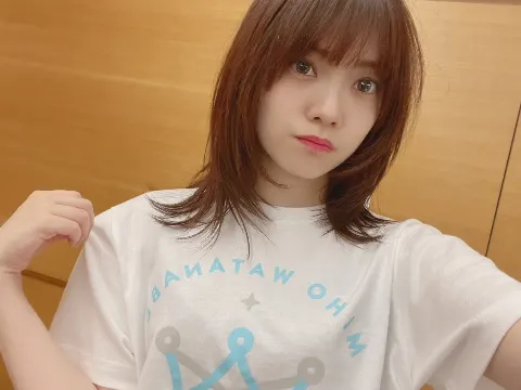 宮田 愛萌｜柔らかい陽が差し込んで君になる手を伸ばしても届かないけど（2022-06-30）｜2枚目