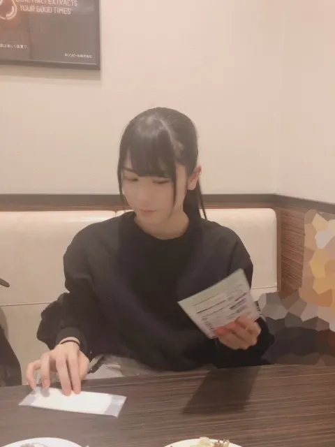 丹生 明里｜~乾燥~（2018-11-16）｜4枚目