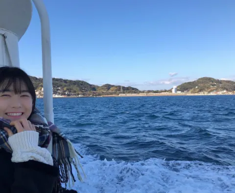 丹生 明里｜~青と赤！~（2019-01-06）｜2枚目