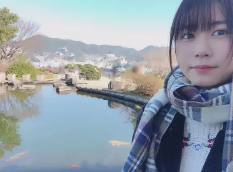 丹生 明里｜~青と赤！~（2019-01-06）｜4枚目
