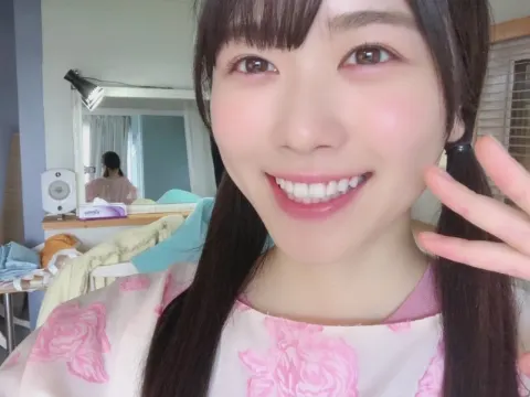 丹生 明里｜~かえるのピクルス　きもちのいろ~（2020-08-27）｜11枚目