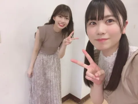 丹生 明里｜~青空に隠れている~（2020-09-01）｜3枚目