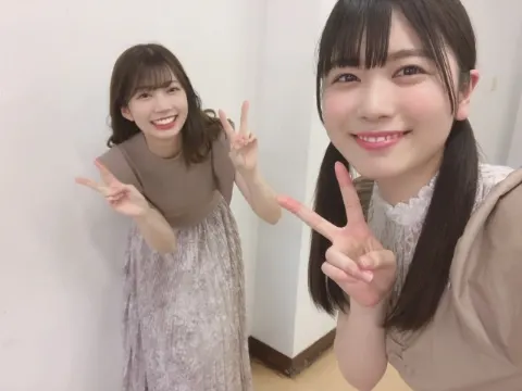 丹生 明里｜~青空に隠れている~（2020-09-01）｜4枚目