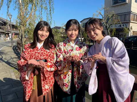 丹生 明里｜~王様のブランチ~（2021-12-11）｜2枚目