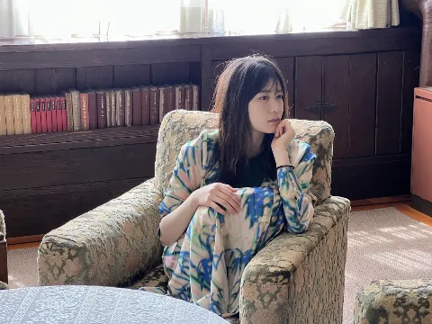 丹生 明里｜~B.L.T.6月号~（2022-04-22）｜3枚目