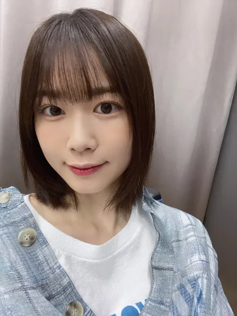丹生 明里｜~本日20:00~金村とSHOWROOMします🍣🐸~（2024-10-14）｜3枚目