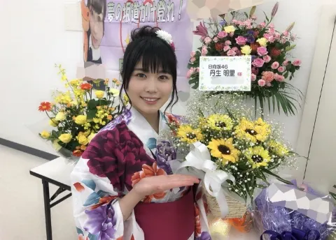 丹生 明里｜~ブドウ糖~（2019-07-25）｜8枚目