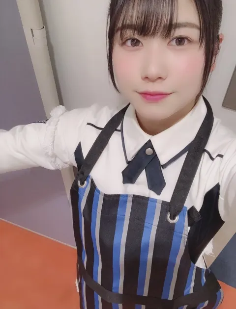 丹生 明里｜~HAPPY~（2019-02-24）｜2枚目