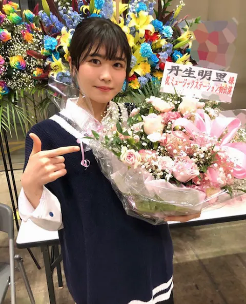 丹生 明里｜~輝きキラキラ！~（2019-05-01）｜7枚目