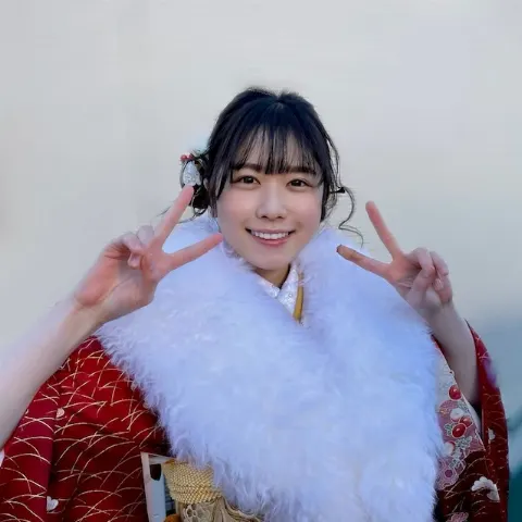 丹生 明里｜~丑年~（2021-01-14）｜4枚目
