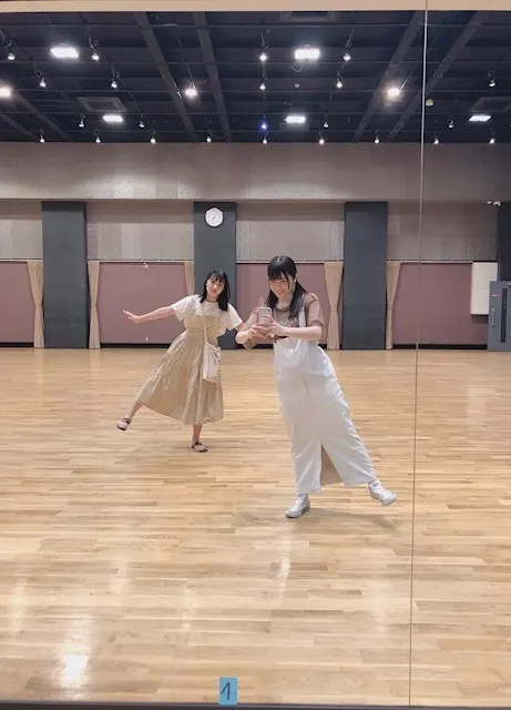 丹生 明里｜~ブラウンです~（2020-08-20）｜3枚目