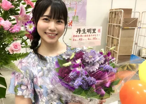 丹生 明里｜~ハイビスカス~（2019-08-27）｜9枚目
