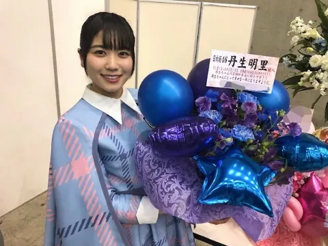 丹生 明里｜~密度~（2019-03-11）｜4枚目