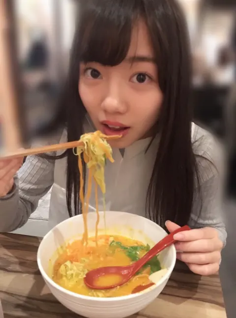 齊藤 京子｜一週間ラーメン日記（2016-11-08）