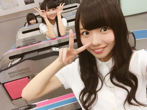 齊藤 京子｜1stアルバム発売日（2017-07-19）｜3枚目