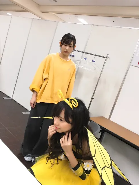 齊藤 京子｜ミツバチと志田愛佳（2017-11-08）｜2枚目