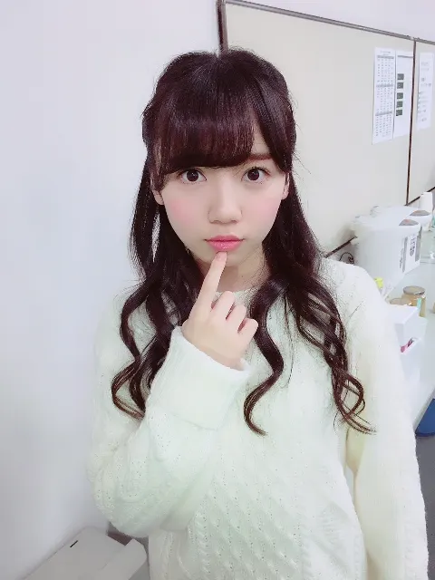 齊藤 京子｜幕張個別握手会（2018-02-04）｜3枚目