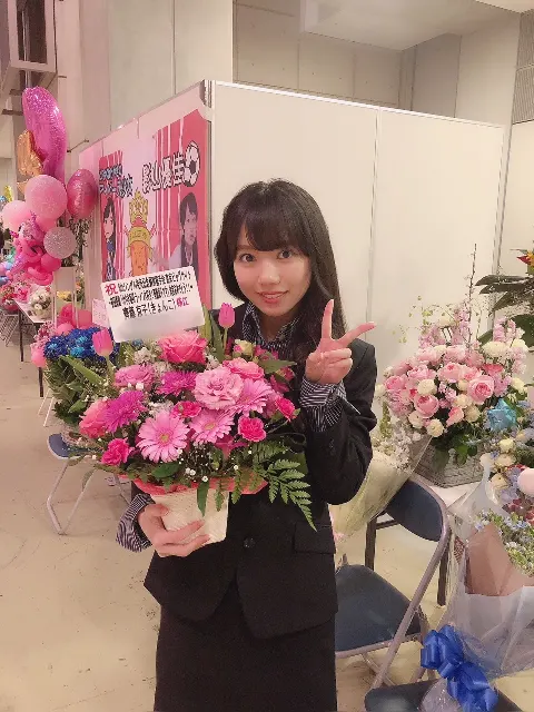 齊藤 京子｜お花（2018-03-19）｜3枚目