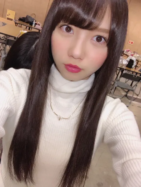 齊藤 京子｜個別握手会（2018-03-22）｜2枚目
