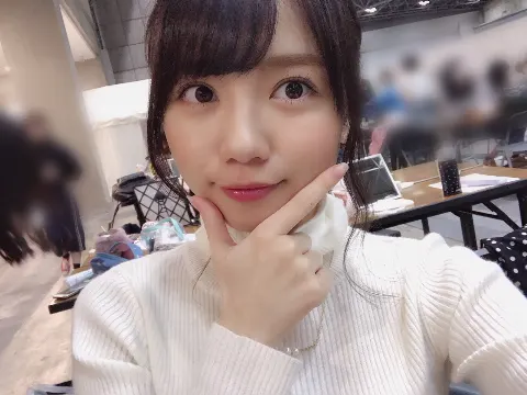 齊藤 京子｜個別握手会（2018-03-22）｜3枚目