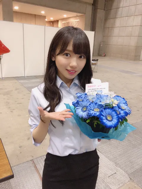 齊藤 京子｜お花（2018-03-22）｜2枚目