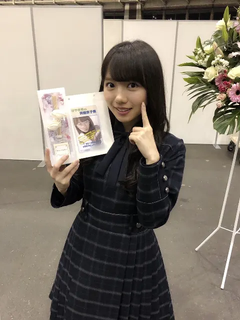 齊藤 京子｜お花（2018-03-25）｜5枚目