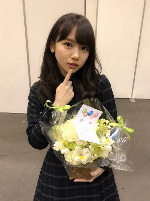 齊藤 京子｜お花（2018-03-25）｜8枚目