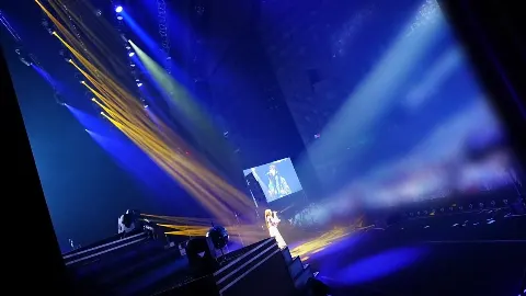齊藤 京子｜白×白（2018-07-03）｜2枚目