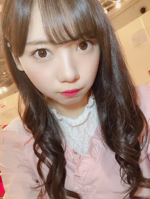 齊藤 京子｜アルバムラスト握手会（2018-08-28）｜2枚目