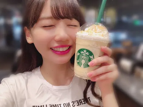 齊藤 京子｜クリスピースイートポテトフラペチーノ（2018-09-26）｜2枚目