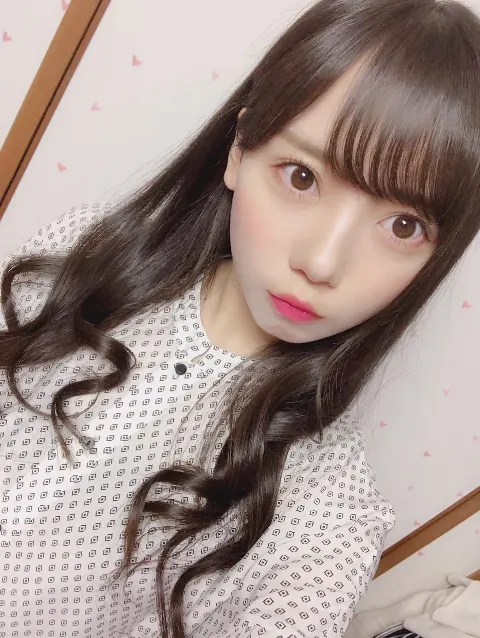 齊藤 京子｜最近お腹いっぱいにならない（2018-11-03）｜2枚目
