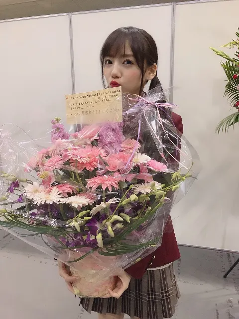 齊藤 京子｜お花（2018-12-24）｜3枚目