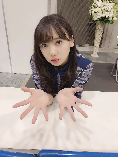 齊藤 京子｜きょんこリップ（2019-01-24）｜4枚目