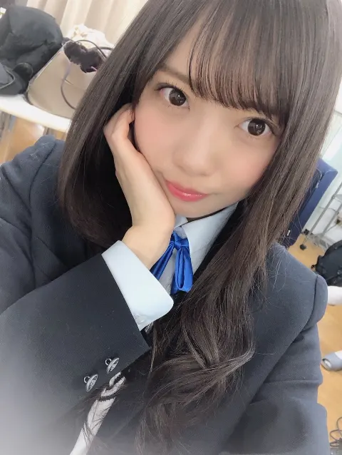 齊藤 京子｜シングルデビュー（2019-03-29）｜3枚目