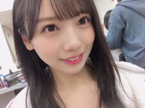 齊藤 京子｜シングルデビュー（2019-03-29）｜4枚目