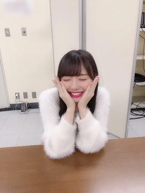 齊藤 京子｜スナック眞緒初出演（2018-12-10）｜5枚目