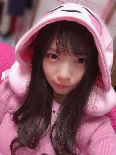 齊藤 京子｜前髪の分け目（2019-02-02）｜2枚目